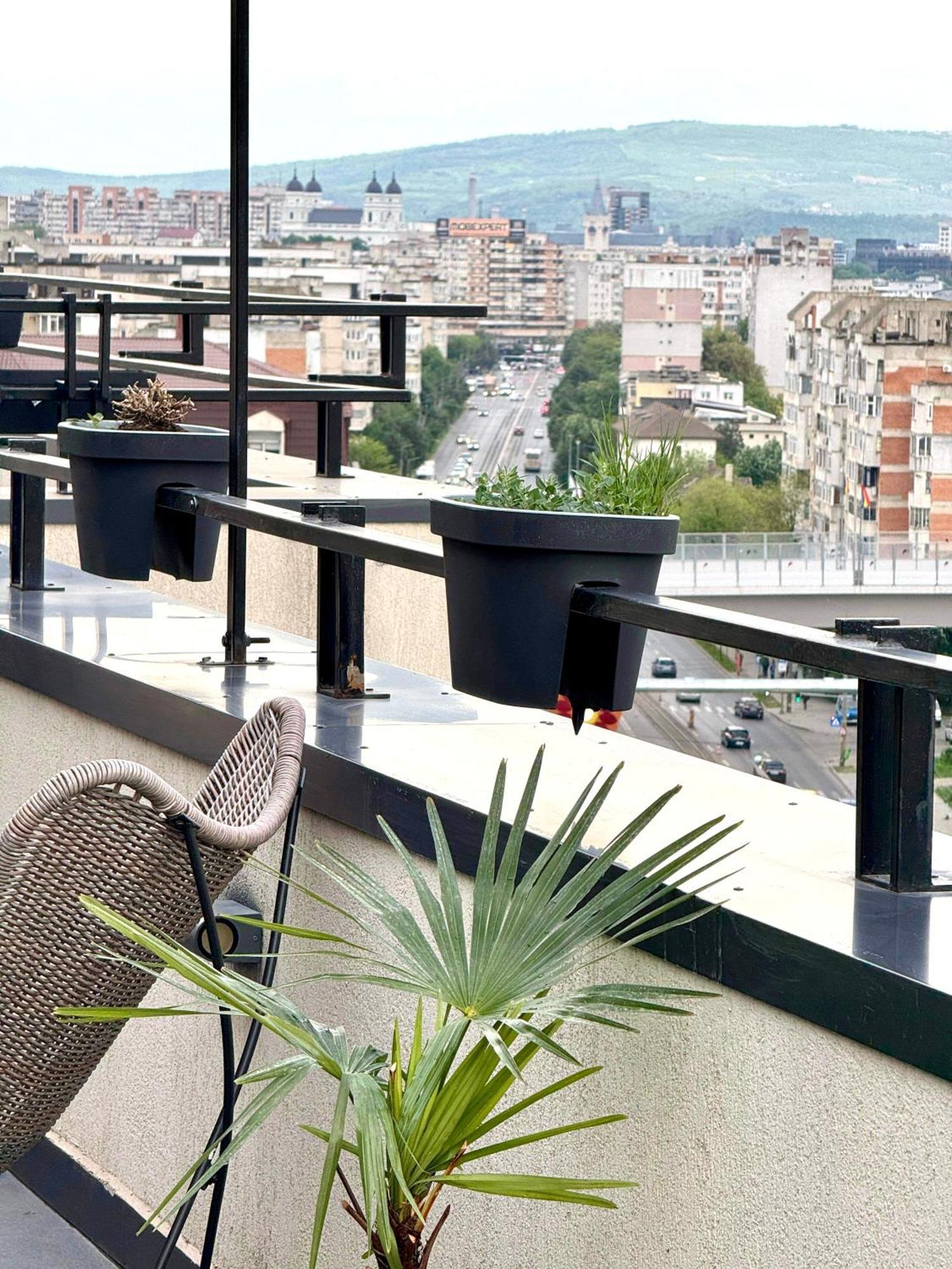 Penthouse Exclusive View , Iasi Lejlighed Eksteriør billede