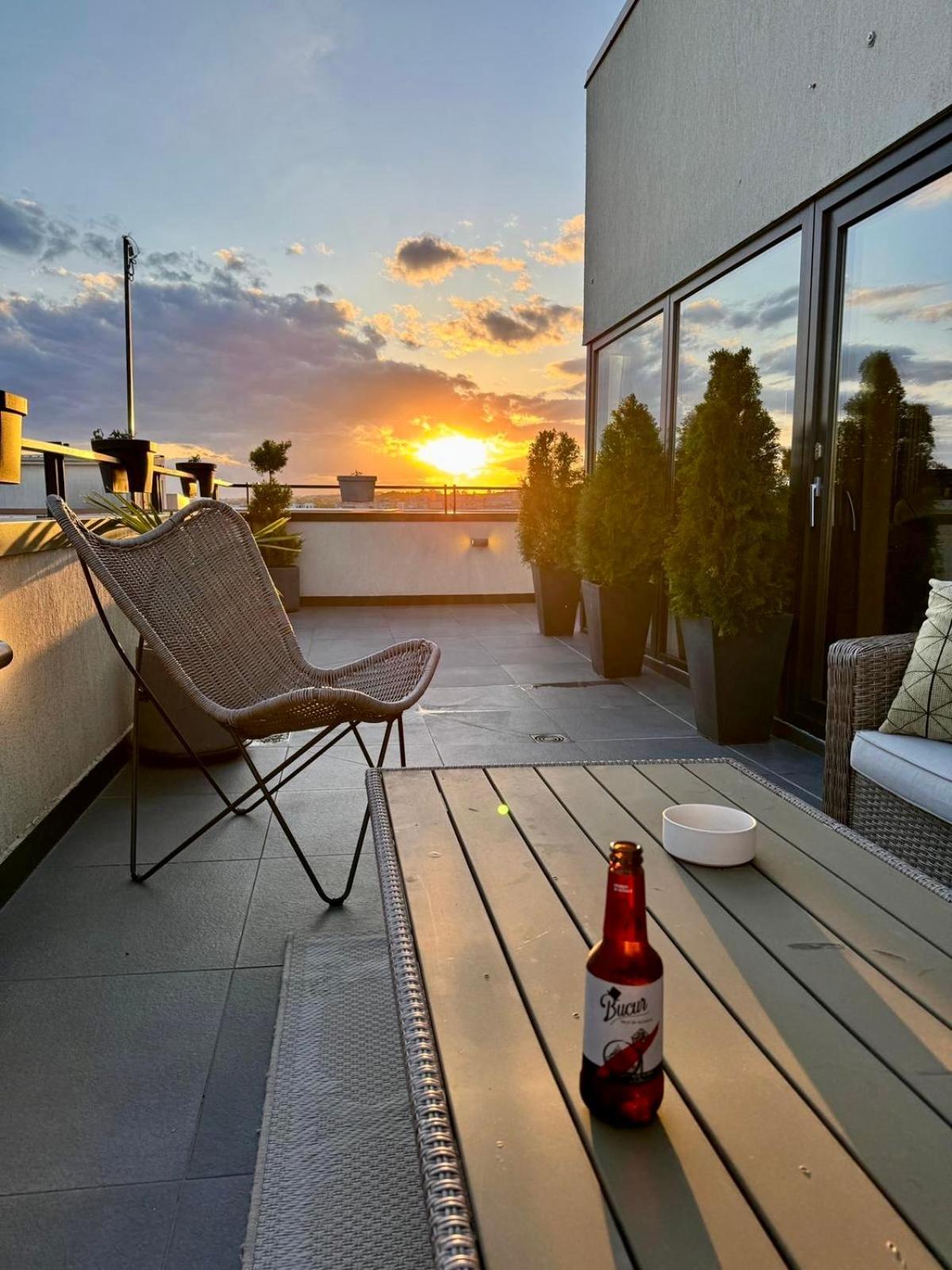 Penthouse Exclusive View , Iasi Lejlighed Eksteriør billede